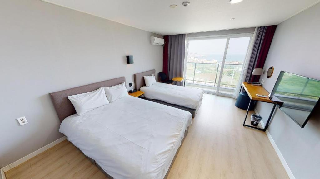 Sallys Jeju Hotel Zewnętrze zdjęcie