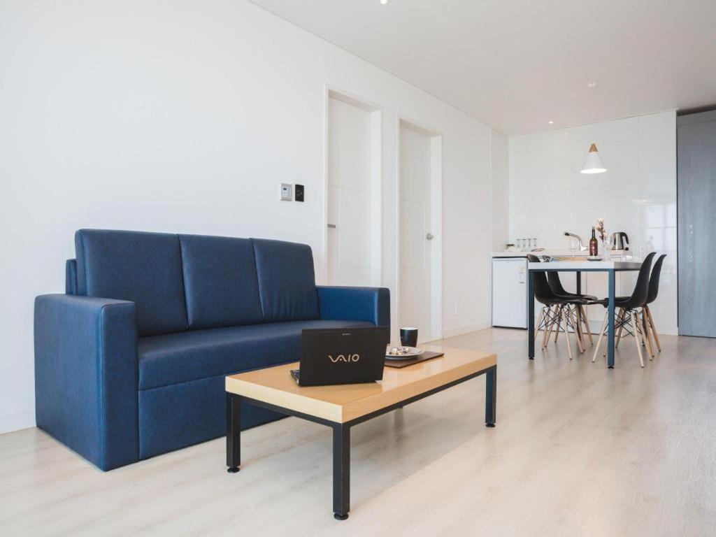Sallys Jeju Hotel Zewnętrze zdjęcie